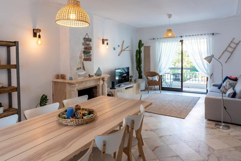 Vita Portucale ! Nook Beach Apartments Коста да Капарика Екстериор снимка